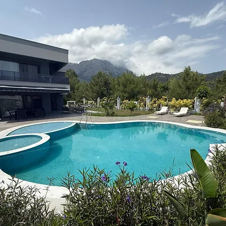 Canyon Villa Goeynuek Kemer Antalya With Pool